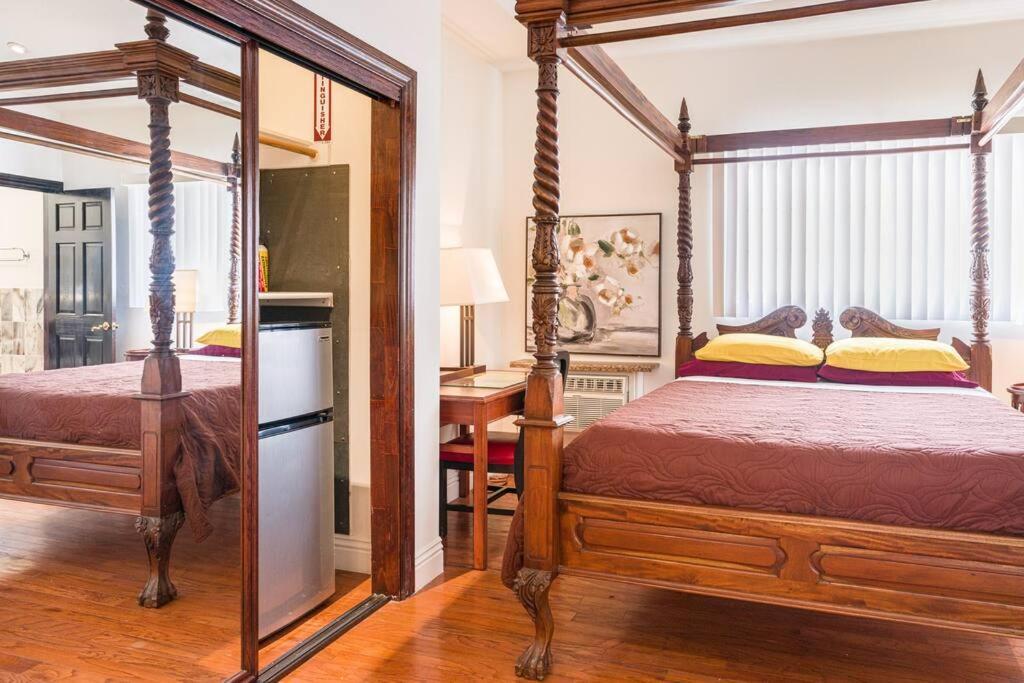 Entire Second Flr - Santa Monica Luxury Roman Villa Los Angeles Eksteriør bilde